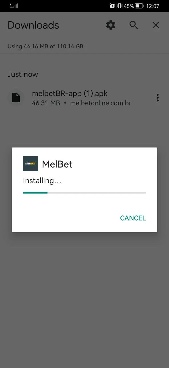 Aguarde o download completo do Melbet APK em seu celular.